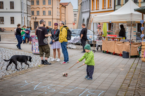 Malé náměstí ožije SOUSEDÁNÍM, bude se měnit i běhat