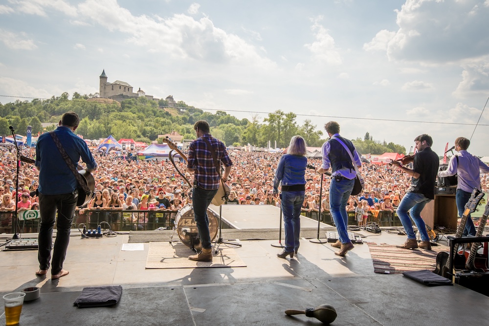 Hrady CZ nabízejí zažít naposledy koncert Lucie v původní sestavě  a odtajňují program