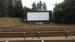 HRADECKÉ LETNÍ KINO ŠIRÁK OTEVÍRÁ BRÁNY