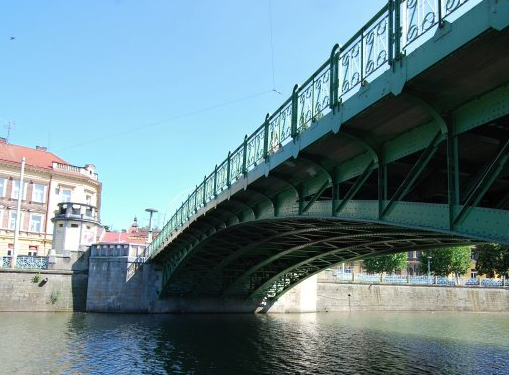 RÁJ KRÁLOVÉ – Historická událost propojí Hradec s desítkami měst