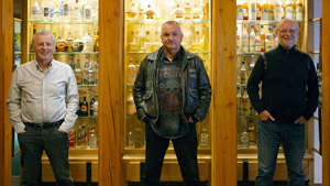Festival Trnkobraní letos slaví 50 let a oznamuje kompletní line-up, narozeniny oslaví společně s kapelou Elán Festival Trnkobraní letos slaví 50 let a oznamuje kompletní line-up, narozeniny oslaví společně s kapelou Elán