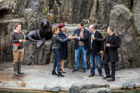 ZAHÁJENÍ SEZONY ZOO PRAHA S PALAČINKOU, ČOKOLÁDOU A BRAMBORÁKEM 