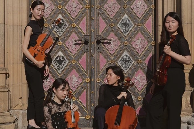JAPONSKO V HRADCI – HECTOR QUARTET